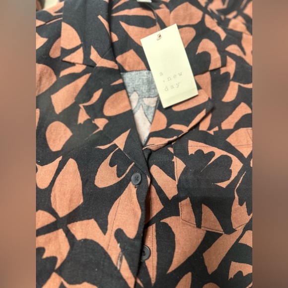 A New Day Womens M Medium Button-Down Camp Shirt  Linen Short Sleeve Blouse - Picture 7 of 8